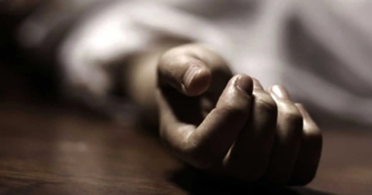 तीन तलामाथिबाट खसेर एकको घटनास्थलमै मृत्यु