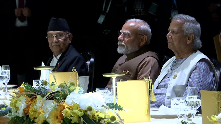 ‘बिम्स्टेक डिनर’ मा ओली–मोदी र युनुस सँगसँगै