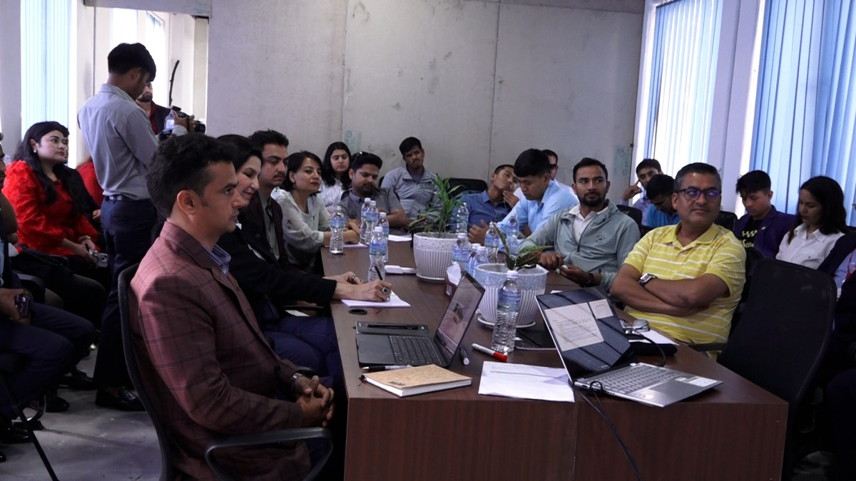 आजदेखि नेपाल मोबिलिटि संवादको सिरिज सुरु