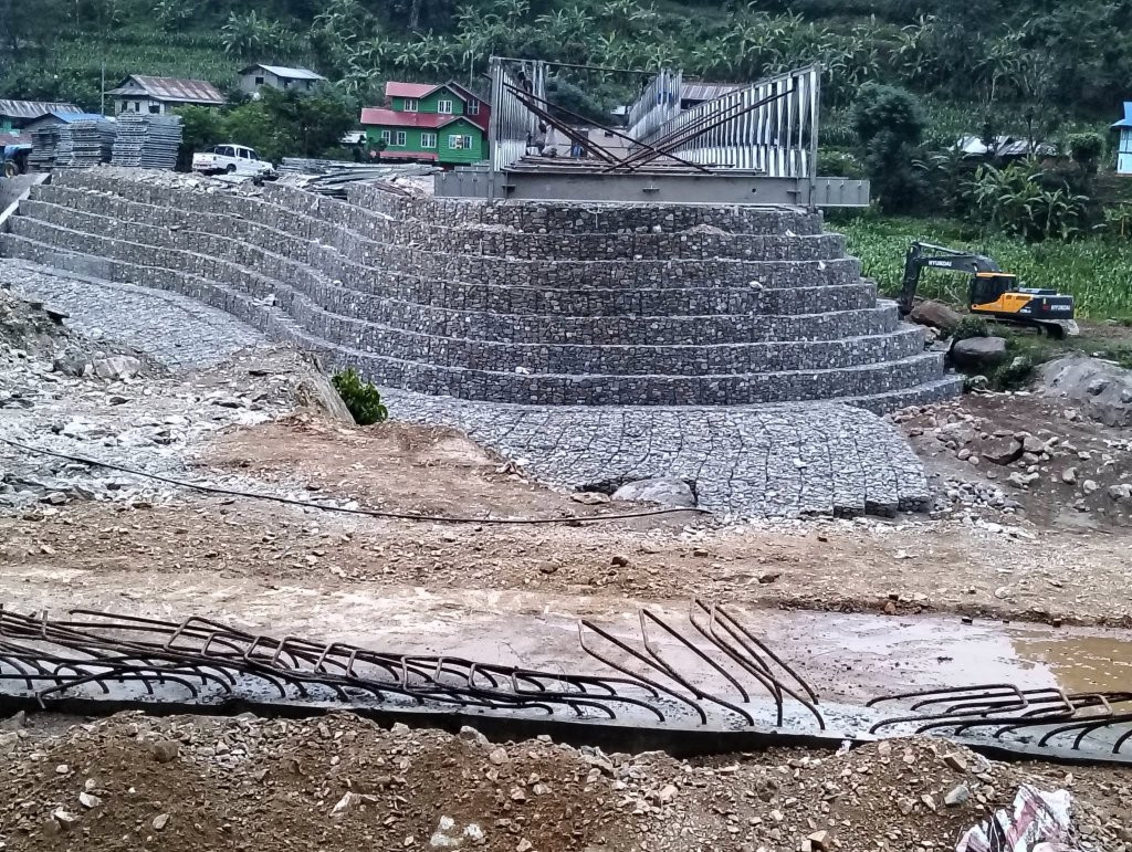 बेलिब्रिज भाँचिदा छ कामदार घाइते, चारको अवस्था गम्भीर