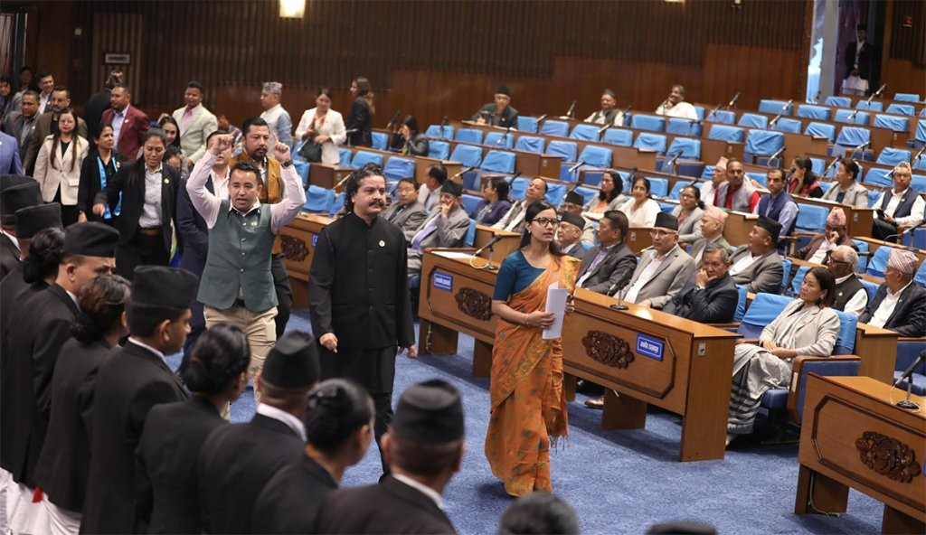 रास्वपा र राप्रपाद्वारा आज पनि संसद् बहिष्कार
