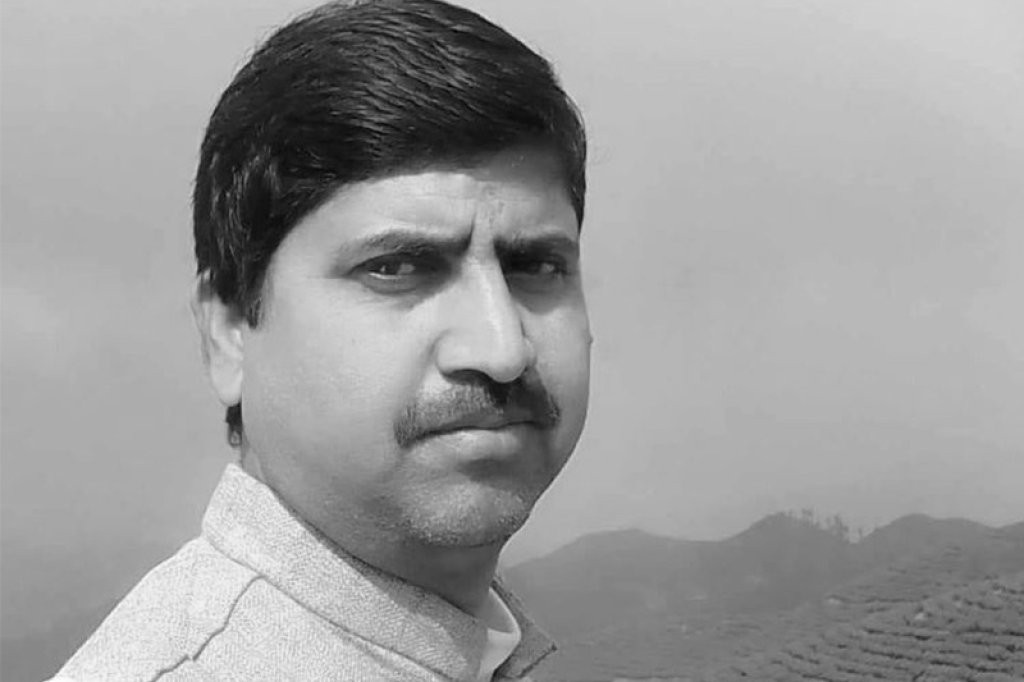 मोटरसाइकल दुर्घटनामा प्रधानाध्यापकको घटनास्थलमै मृत्यु