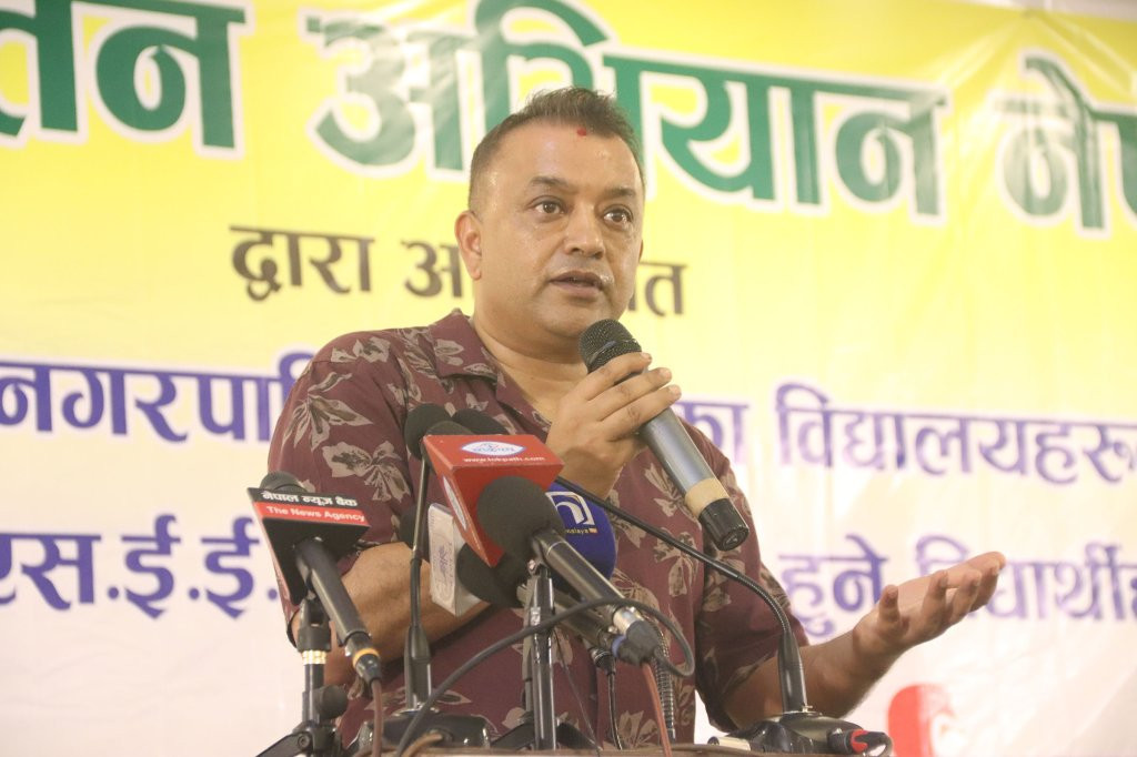गगन थापाको आग्रह: देश बर्बाद भयो भन्ने कुरा नपत्याउनुस्