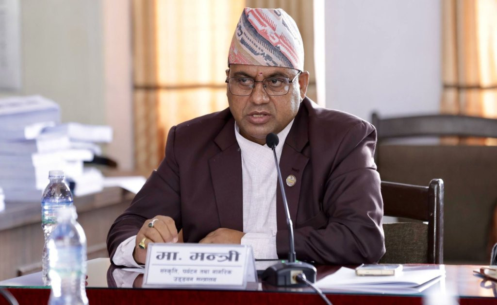 त्रिभुवन विमानस्थल साँघुरो छ, यात्रु छिटो आइपुग्छन्, सामान आउन ढिलो हुन्छ: मन्त्री पाण्डे