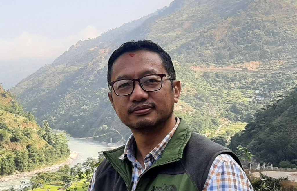 राप्रपा प्रवक्ताबाट बर्खास्त लावती पुगे निर्वाचन आयोगमा