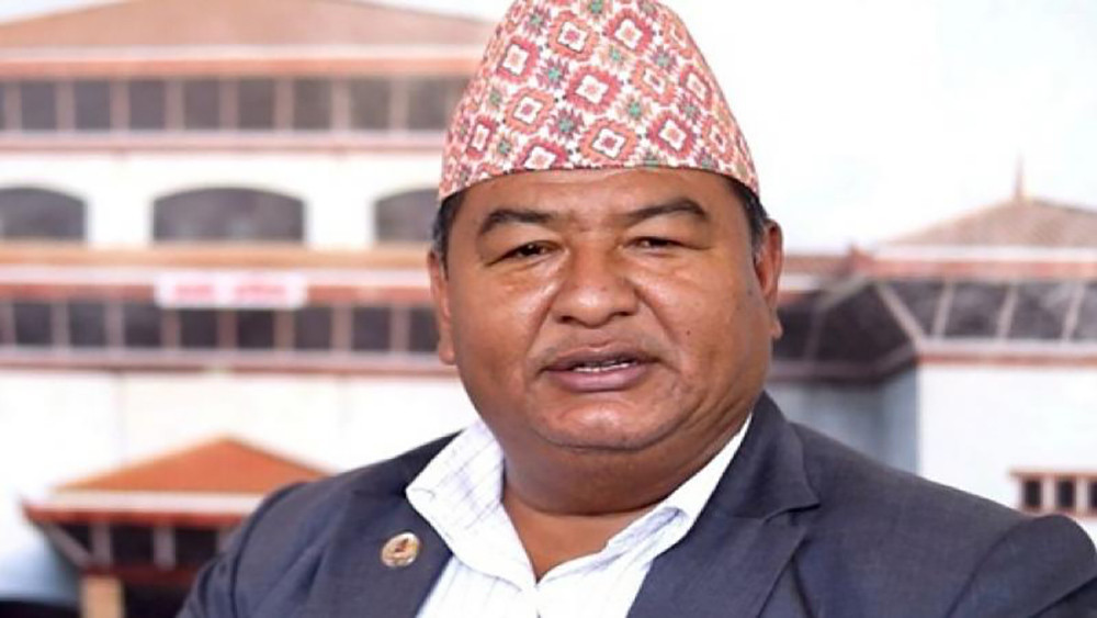 खानेपानीमन्त्रीको जिल्लामा मात्र पानी वितरण गरियो: सांसद श्रेष्ठ