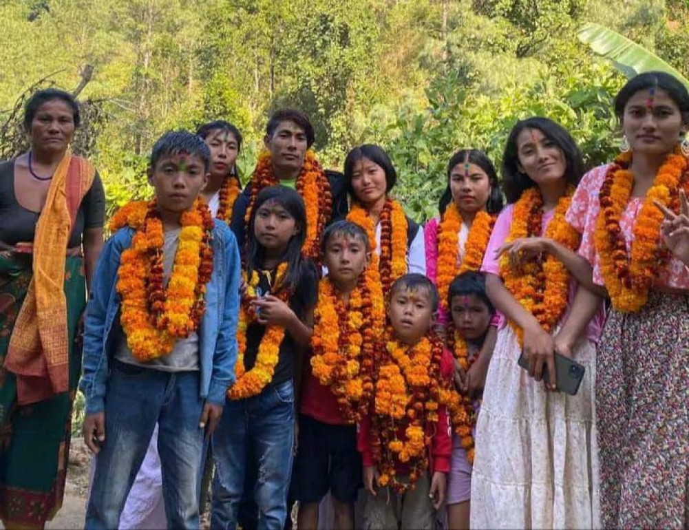 पोखरामा फेला परेका हायु परिवारलाई आफन्तको जिम्मा लगाइयो