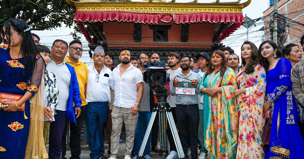 हाँस्य कलाकार पाँडेको निर्देशनमा डेब्यु: ‘झरीपछिको इन्द्रेणी’ शुभमुहूर्त, चलचित्रमा मेयर बालेन शाहको गीत रहने