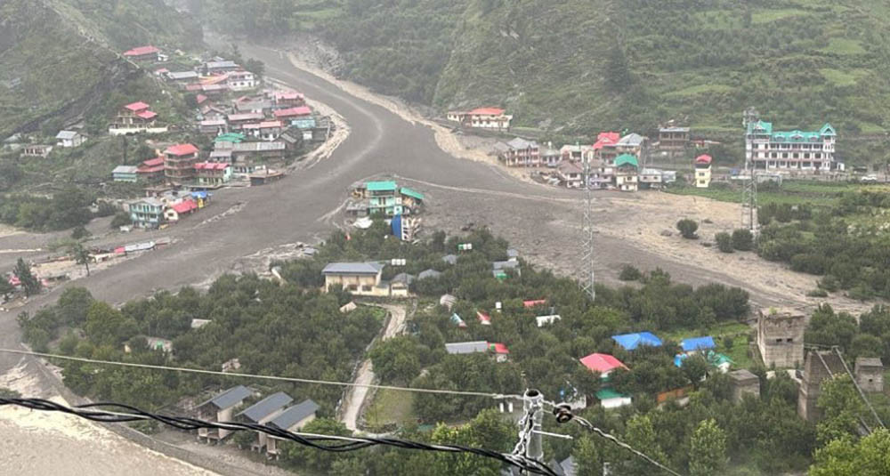 उत्तराखण्डको बाढीमा ५० भन्दा बढी बेपत्ता, चार जनाको मृत्यु
