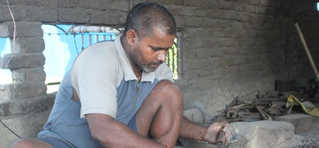 पुरानो आरनमा नयाँ चमक: शिवलालको फलाम यात्रा